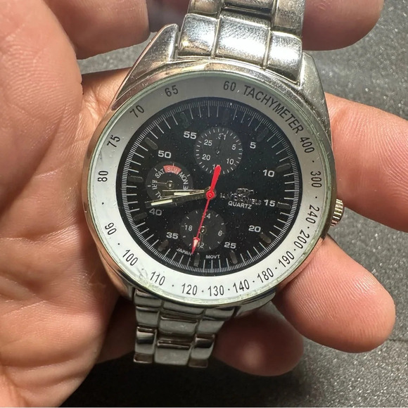 Ian Daniels Mens Quartz Wrist Watch Silver Tone Working Cracked Glass - Picture 5 of 11